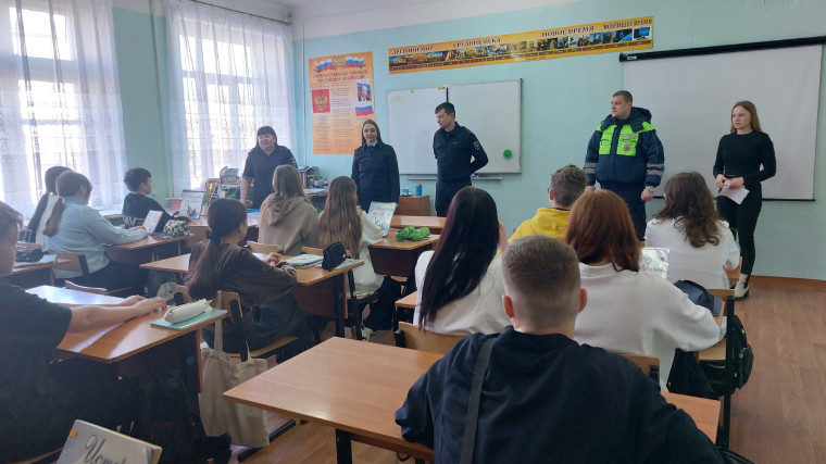 Реализация инновационного проекта «Гражданско-патриотическое воспитание как вектор профориентационно - правового обучения в «Полицейском классе».